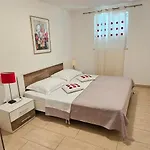 Сasa de vacaciones Lara Pridraga