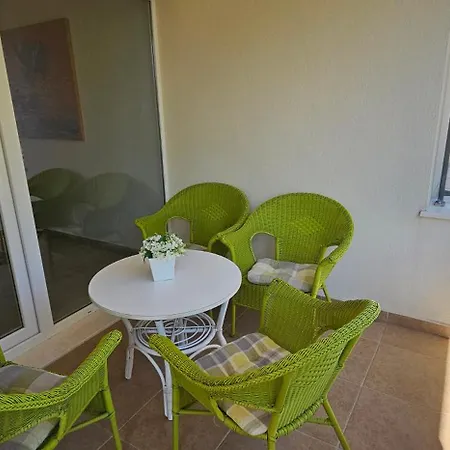 Lara בית נופש